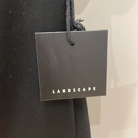 Mini dress with shoulder pads LANDSCAPE size 2 - Picture 2 of 4